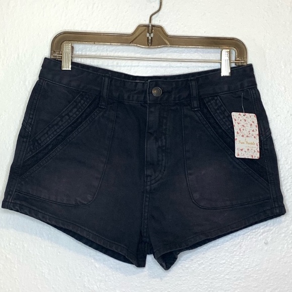 ✨NWT Free People Sweet Surrender Shorts - Picture 2 of 8